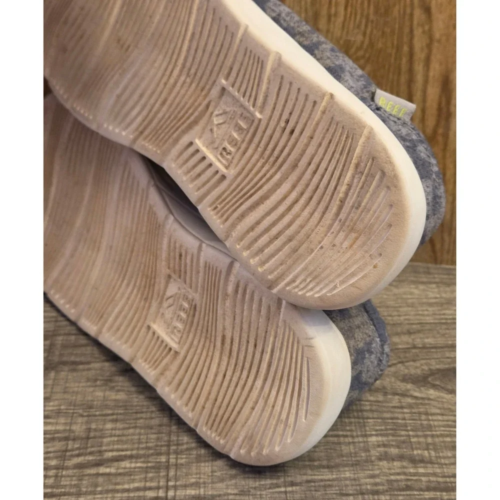 Reef‎ Cushion Coast Casual Slip On Shoes Youth Size 2 Gray Blue
